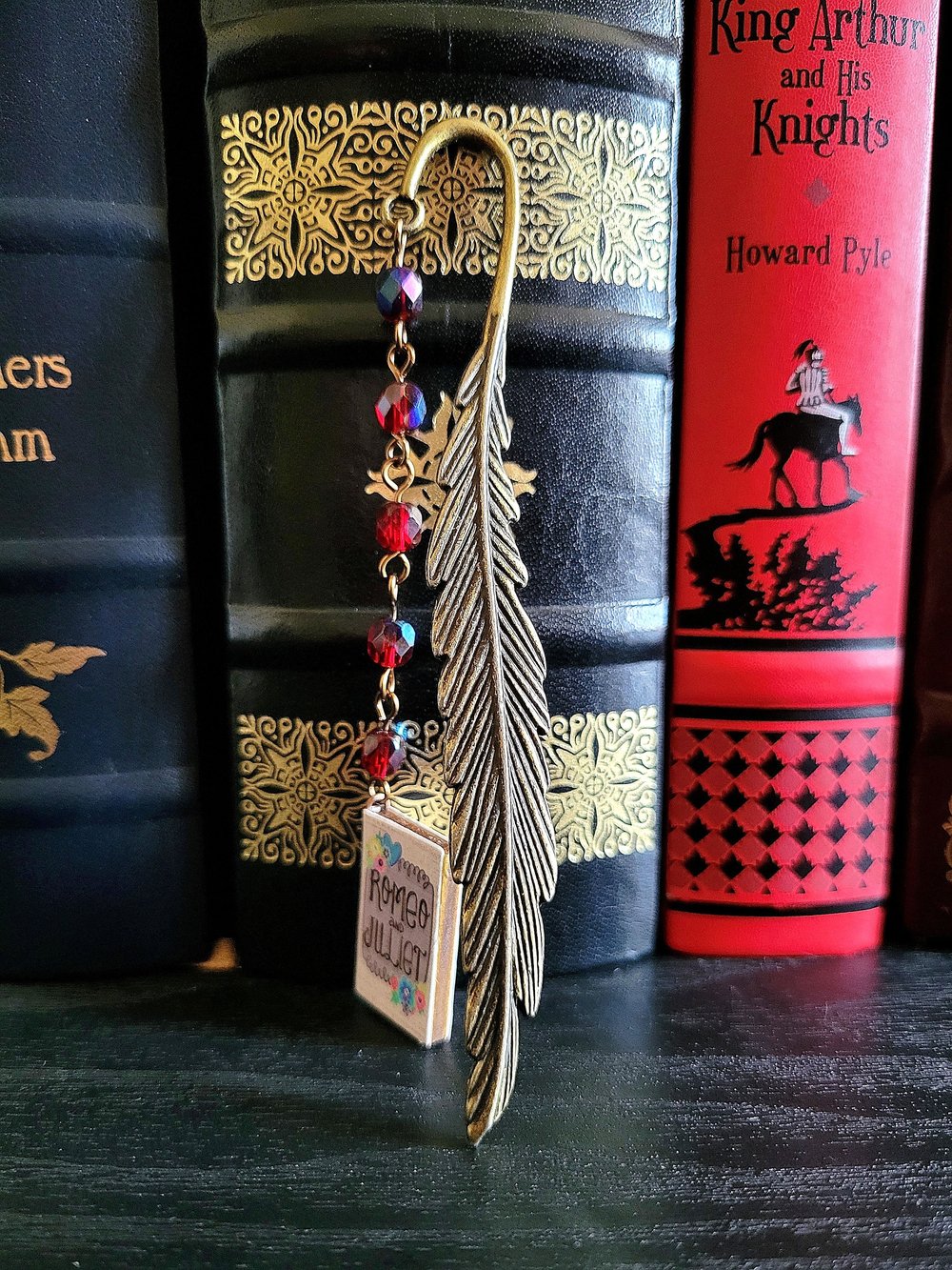 Image of Romeo and Juliet Metal Feather Bookmark