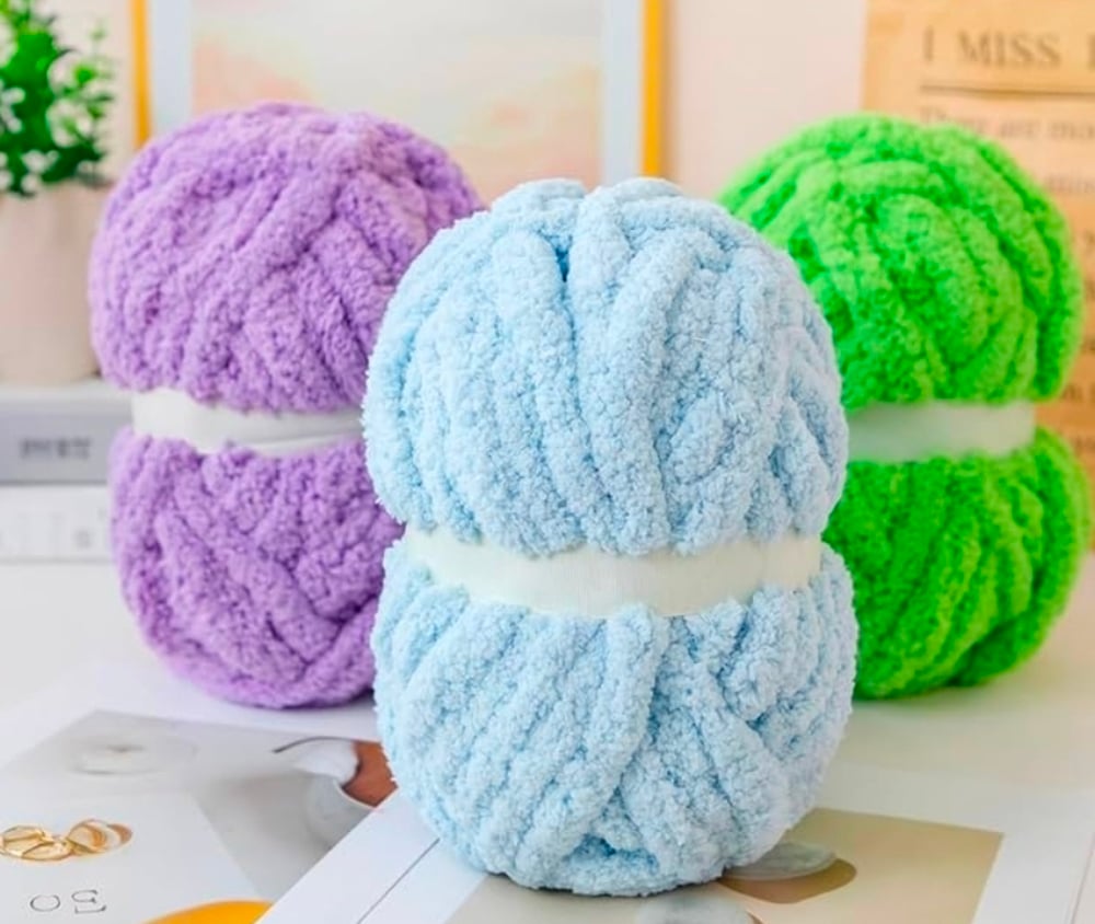 Image of Friday Nite Ladies Nite. Chunky yard edition 