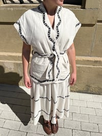 Image 3 of Chaleco Tipi Beige 