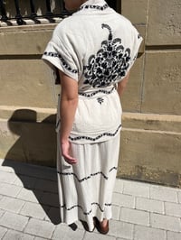 Image 2 of Chaleco Tipi Beige 