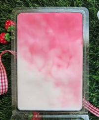 Image 5 of Strawberry Picnic - A Rockytop Wax Works exclusive custom houseblend fragrance 