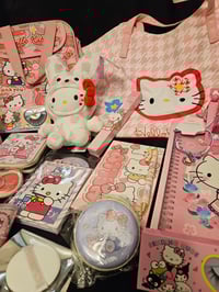 Image 3 of Hello Kitty Shoulder Bag Bundle 