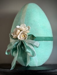 Image 3 of Large Victorian Inspired Easter Egg