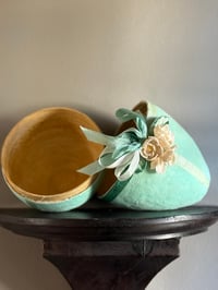 Image 4 of Large Victorian Inspired Easter Egg