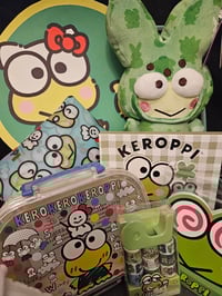 Image 4 of Keroppi Makeup Box Bundle 