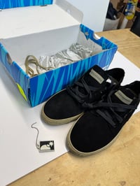 Image 14 of Vintage The Hundreds Johnson’s size 10.5,11