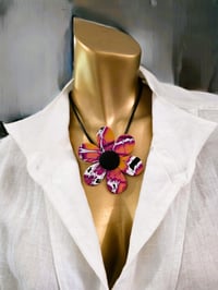 Image 4 of Flower Power Necklace and Stud Earring Set Pinks (PCJ006)