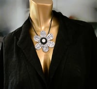 Image 3 of Flower Power Necklace and Stud Earring Set Black and White  (PCJ009)