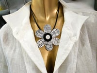 Image 5 of Flower Power Necklace and Stud Earring Set Black and White  (PCJ009)