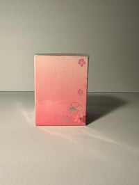 Image 2 of Pretty - Elizabeth Arden