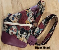 Image 3 of Traveler bag Right