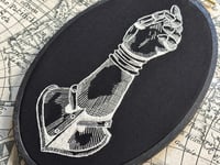 Image 4 of White Gauntlet Embroidery Hoop 8x5½"