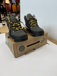 Image 12 of Vintage Element boots size 9 , 9.5 , 13