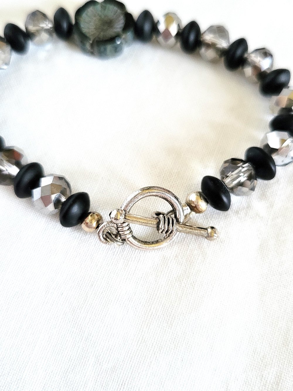 Image of Black Hawaiian Flower Beaded Bracelet