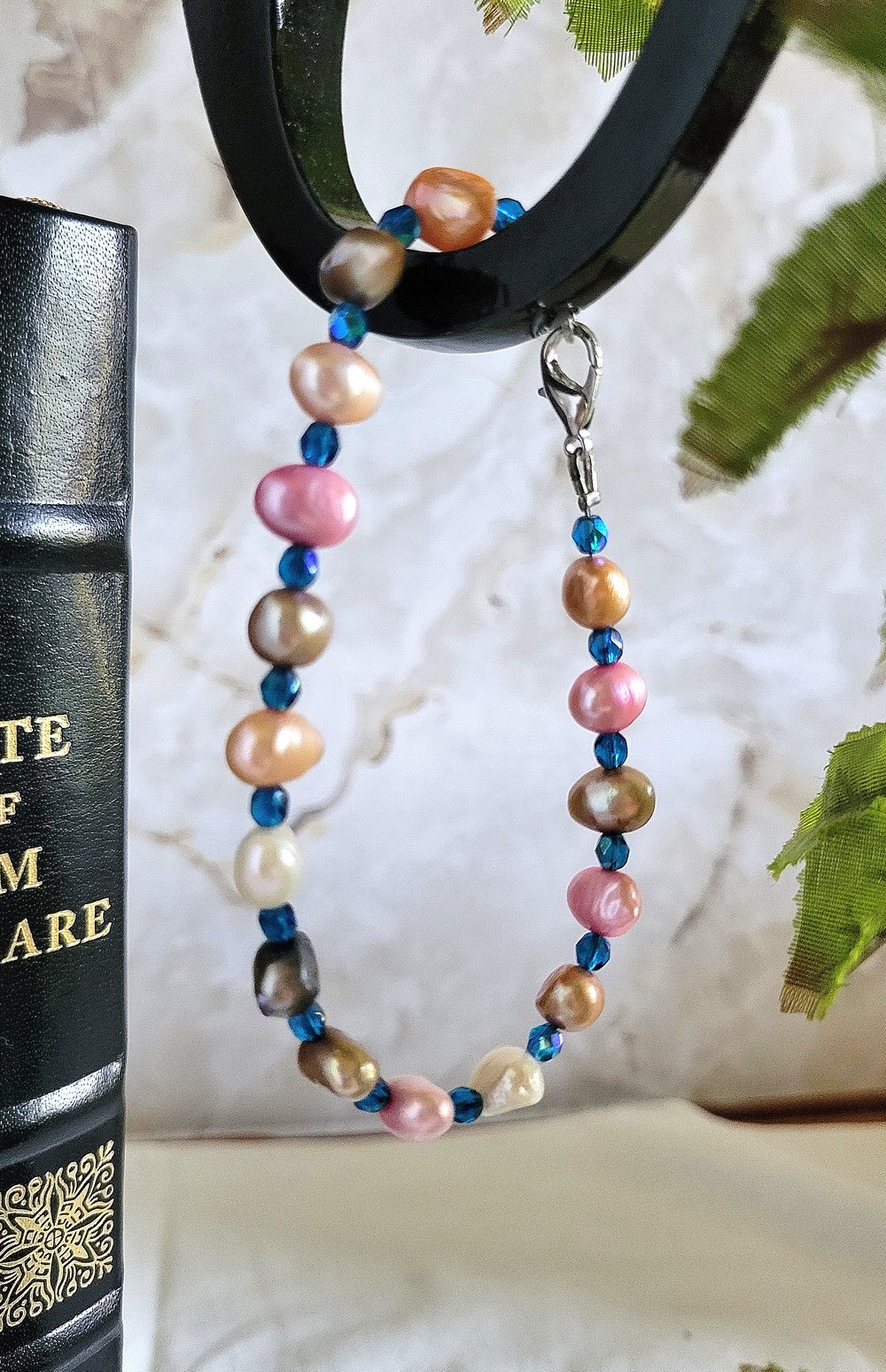 Image of Multicolored Freshwater Pearl Single Strand Bracelet
