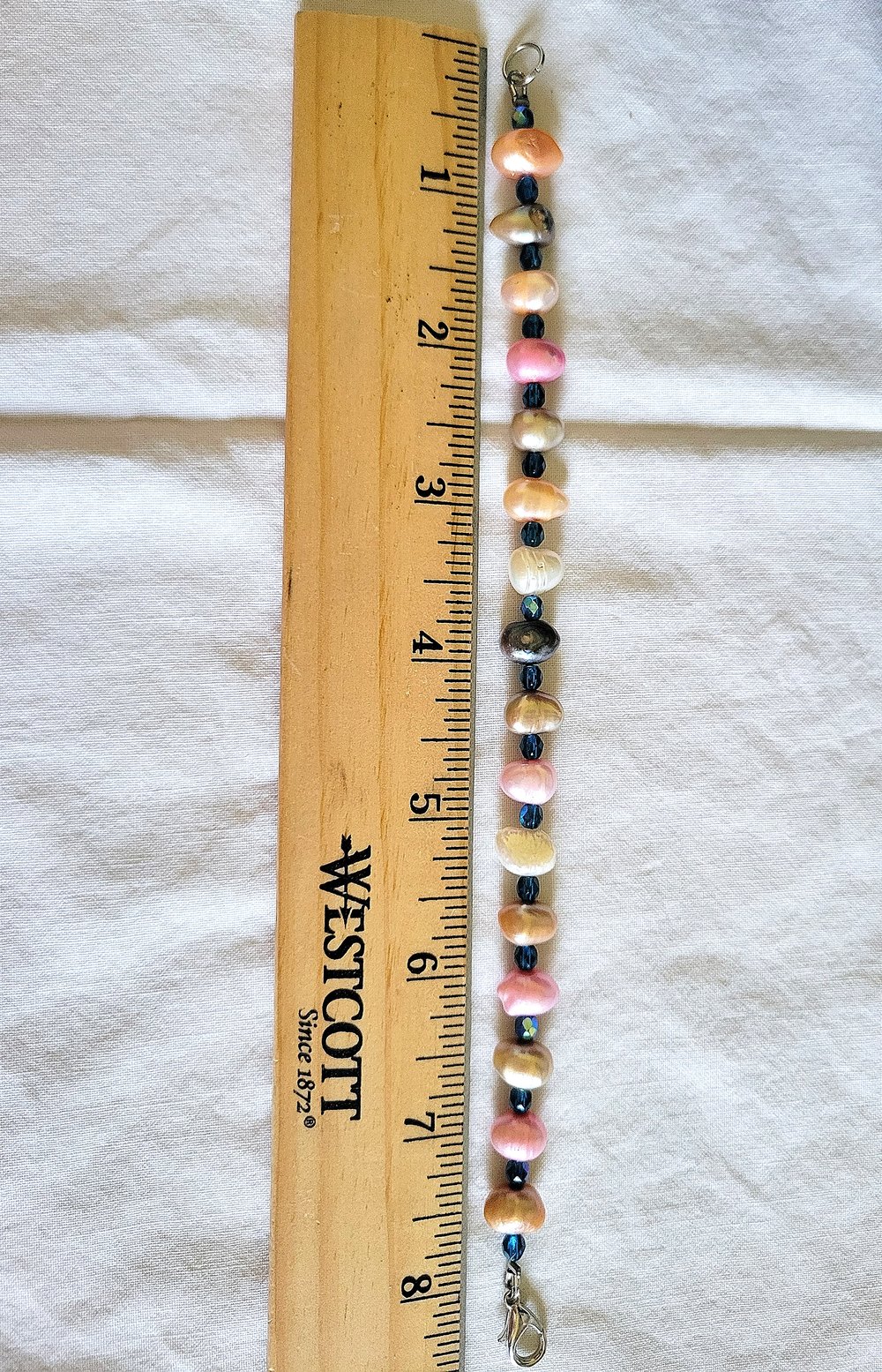 Image of Multicolored Freshwater Pearl Single Strand Bracelet