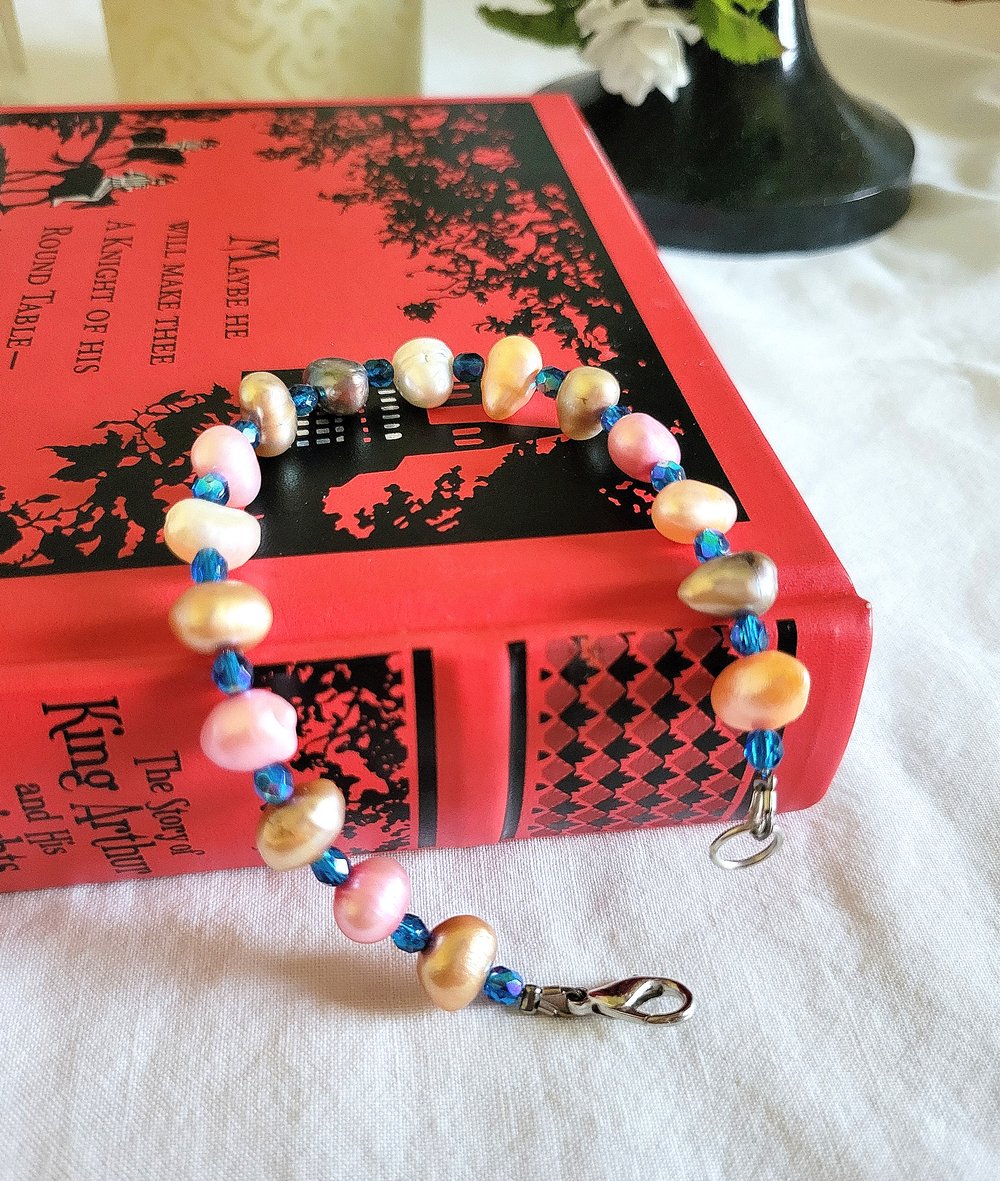 Image of Multicolored Freshwater Pearl Single Strand Bracelet