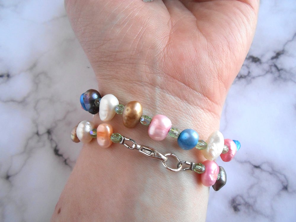 Image of Multicolored Pearl Double Wrap Bracelet