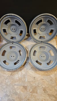 Image 16 of 240z Series 1 "D" Hubcaps - set of 4 - Original - 002