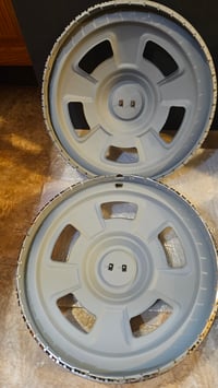 Image 17 of 240z Series 1 "D" Hubcaps - set of 4 - Original - 002