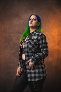 Image 5 of Small King Diamond Flannel