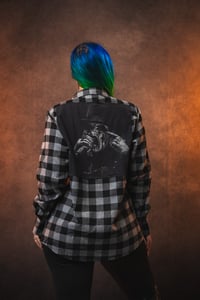 Image 2 of Small King Diamond Flannel