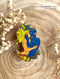 “Night & Day” Enamel Pin 