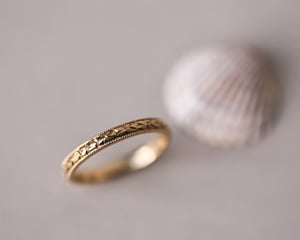 Image of 18ct Yellow gold 2.5mm orange blossom ring
