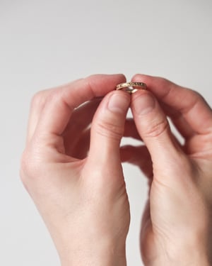 Image of 18ct Yellow gold 2.5mm orange blossom ring