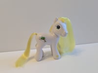 Image 1 of Breezie Scootin' Along - G3 My Little Pony 2005 VGC