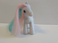 Image 3 of Spring Basket Lulabelle - G3 My Little Pony 2005 