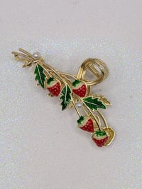 Image 2 of Flower claw clips