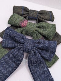Image 2 of Tweed bows