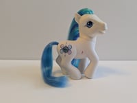Image 2 of Peri Winkle - Jewel Pony - G3 My Little Pony 2004