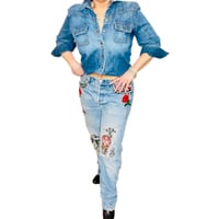 Image 2 of Levi’s 501 Button Fly Custom Embellished  jeans Vintage 86 redesigned roses & butterflies SZ 34/32