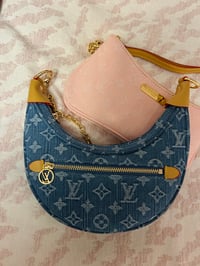 Image 2 of Crescent bag blue