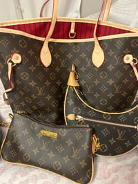Image 3 of Maggie Shoulder bag 