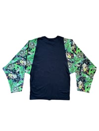 Image 4 of T-shirt noir manche raglan à motifs forêt et animal