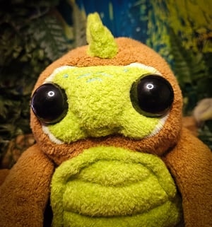 DINOSAUR! With Glow In The Dark Details!!