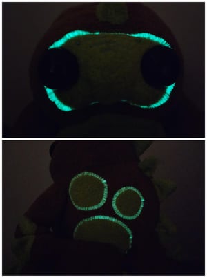 DINOSAUR! With Glow In The Dark Details!!