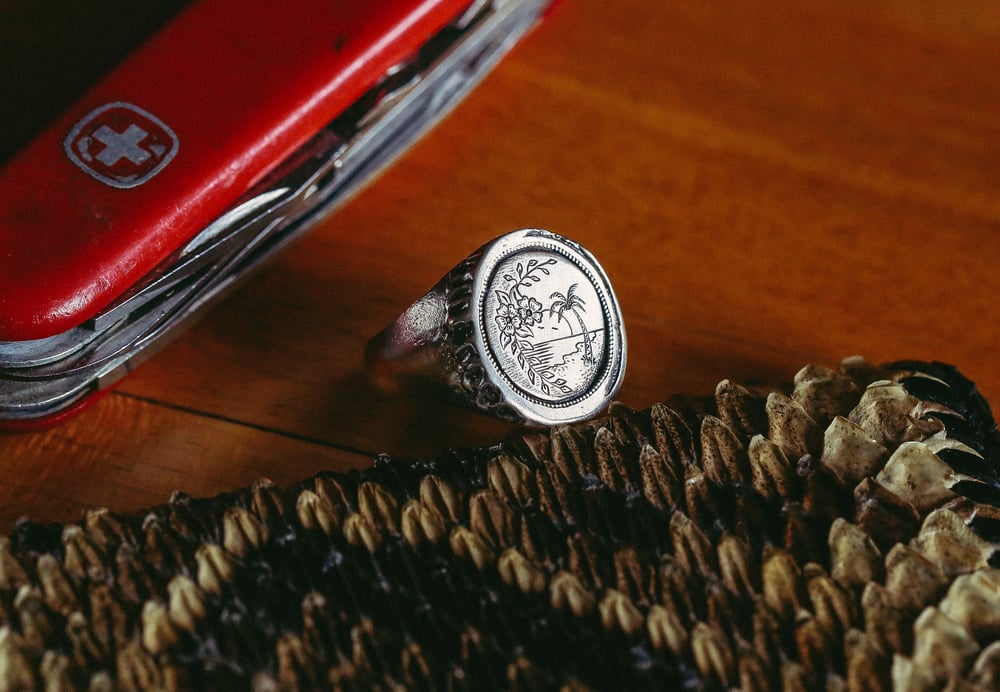 Image of Beach Signet 