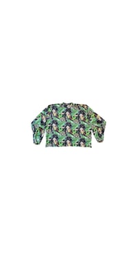 Image 1 of T-shirt manche longue à motifs forêt et animal