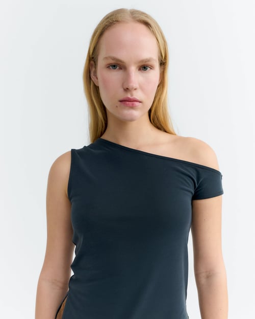 Image of 1-Top Black Zohar