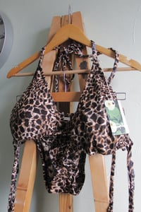 Image 1 of ♲ Classic Leopard Bikini Set - XL 