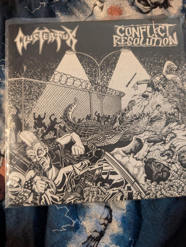 Clusterfux  / Conflict Resolution split 7" (colored vinyl)