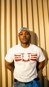 Image 1 of “Corazon De Oro” Tee