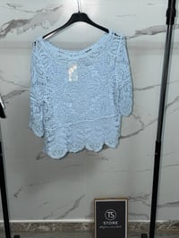 Image 3 of Blusa donna in pizzo macramé