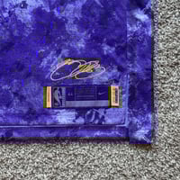 Image 5 of NIKE LEBRON JAMES LOS ANGELES LAKERS 2022/23 SELECT SERIES MEN NBA SWINGMAN BASKETBALL JERSEY MEDIUM