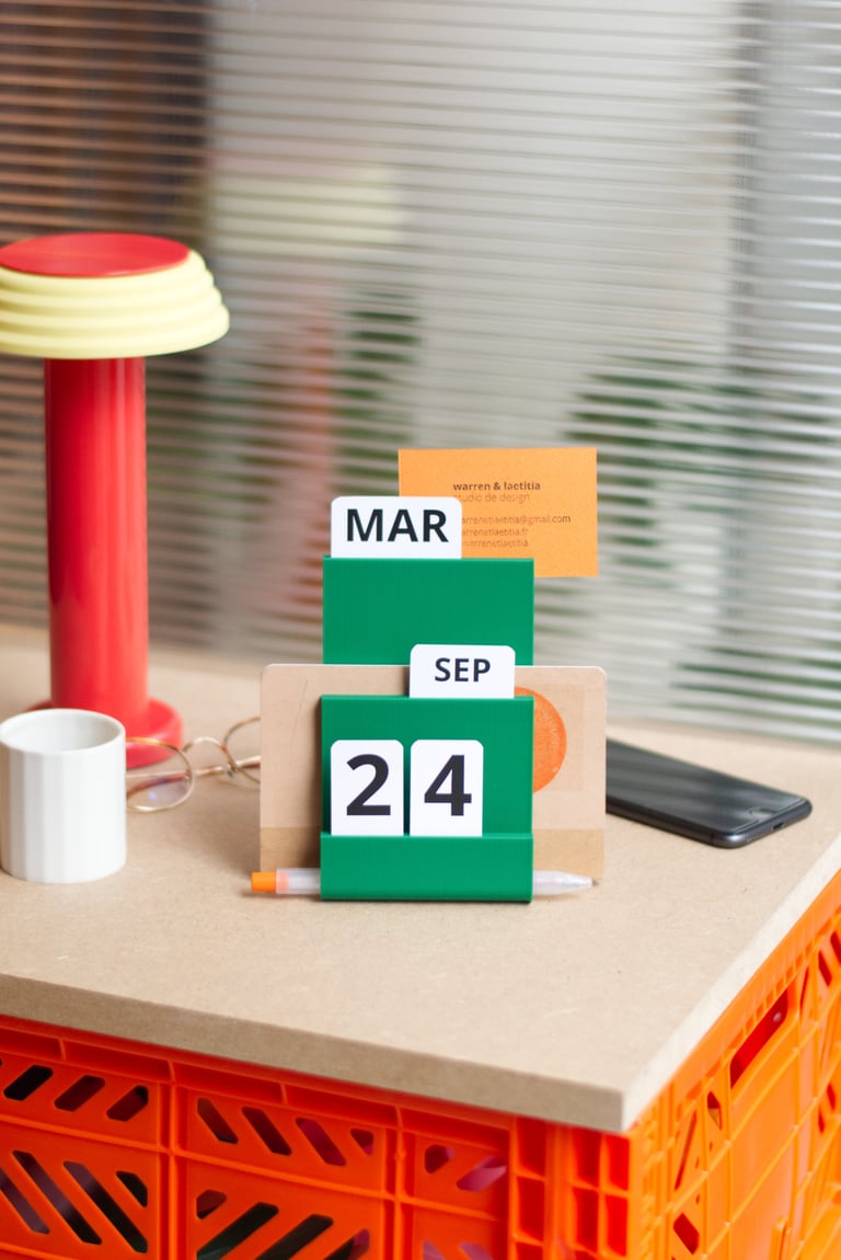 CALENDRIER PERPÉTUEL JOE (PLUSIEURS COULEURS) Image 6