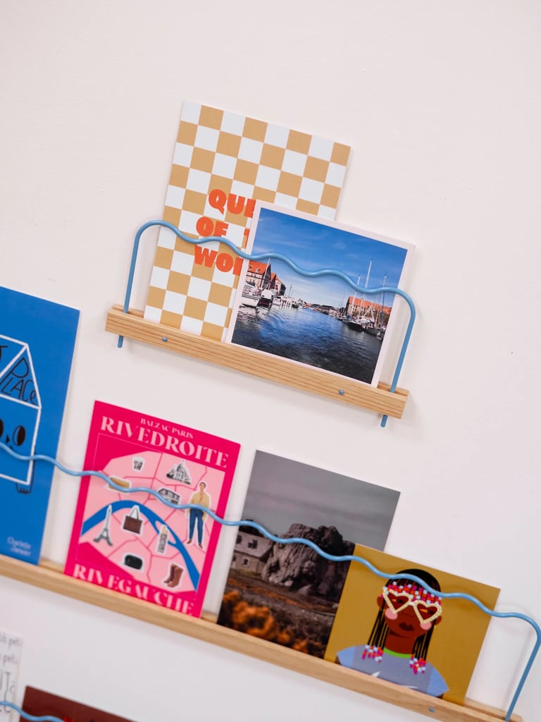 ÉTAGÈRE MURALE SUPER-POSE ONDE 50 CM (ROSE OU BLEUE) Image 8